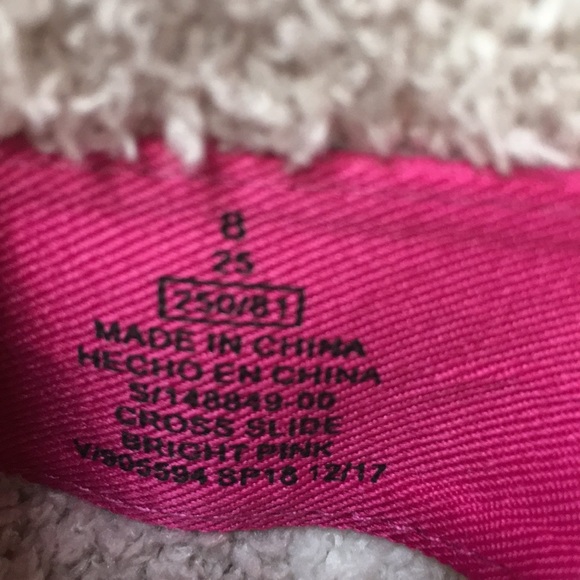 Old Navy Pink Sandals - Picture 3 of 4